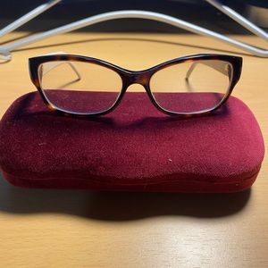 Women’s Gucci frames